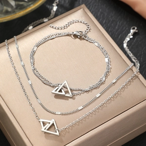 Ensemble de bijoux hip hop avec pendentif triangle géométrique et bracelet double rang