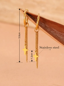 Detail of 18k gold plated star pendant drop earrings with 5.8cm chain length and measurements