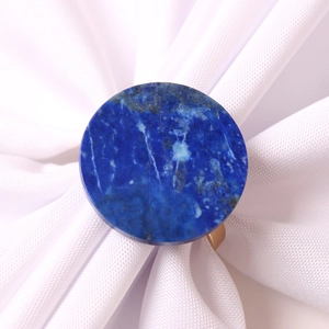 Lapis lazuli napkin ring with gold woven metal base for elegant wedding table decor