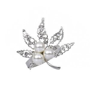 Silver maple leaf napkin ring with hollowed rhinestone metal and white pearls decor