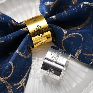 Napkin Rings Electroplated Metal Hollow Snowflake Design For Christmas Wedding Banquet Table Decor Gold Silver
