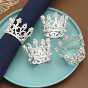 Kronen Serviettenringe Mit Künstlichen Perlen Strass Zinklegierung Galvanisierte Serviettenhalter Für Hochzeit Bankett Party Tischdeko