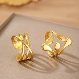 Minimalist 304 stainless steel gold rings with geometric twist and waterdrop design