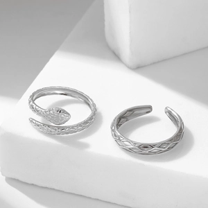 Fashionable stainless steel serpent and geometric pattern open rings set for women