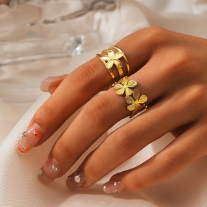 Stainless Steel Flower Petal Open Adjustable Rings Retro Floral Elegant Jewelry For Women Gold Silver Tone