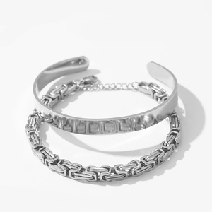 Silver Byzantine chain and hammered texture open bangle set for men in stainless steel