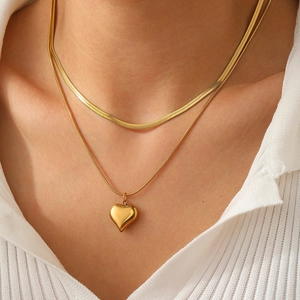 Collier Double Couche en Acier Inoxydable Minimaliste pour Femme Mode Plaque Or Argent Pendentif Coeur Chaine a Chevrons Bijoux Cadeau