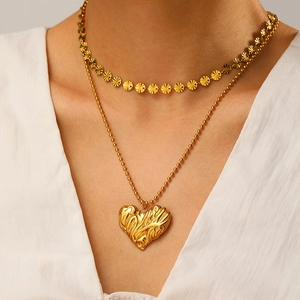 Collana A Doppio Strato In Acciaio Inossidabile Placcato Oro Pendente Cuore Texture Disco Choker Gioielli Donna