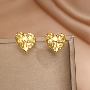 French vintage heart earrings in gold plated stainless steel with ripple texture detail