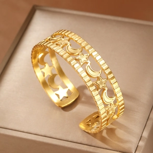 Bracciale in acciaio inossidabile placcato oro 18K con motivi a stella e luna traforati