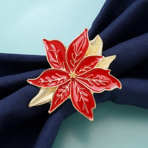 Rond de serviette de Noël en feuille d'érable rouge et métal doré pour décor de table