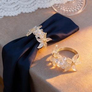 Golden wire crystal flower napkin ring set for elegant wedding table setting decor