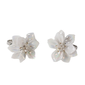 Acrylic white flower napkin ring with rhinestones and iridescent gradient finish