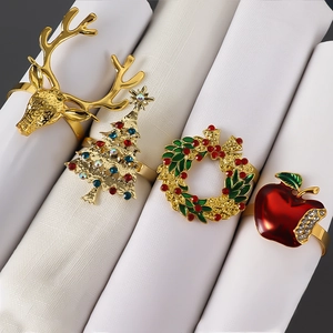 Christmas Napkin Rings Zinc Alloy Rhinestone Enamel Reindeer Tree Wreath Apple Table Decoration Banquet Gold Tone Festive
