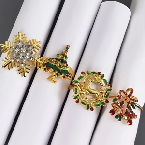 Weihnachten Serviettenringe Legierung Strass Emaille Weihnachtsbaum Schneeflocke Rentier Glocke Design Festlich Tisch Dekorative Schnallen