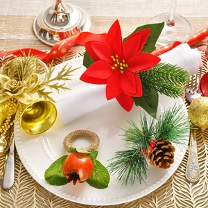 Hand-Woven Christmas Napkin Rings Poinsettia Pomegranate Pine Cone Fabric Plastic Foam Hemp Rope Holiday Table Decoration