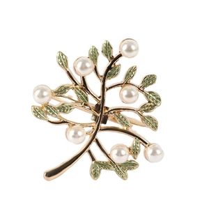 Golden money tree napkin ring with green leaves and white pearls for dining decor