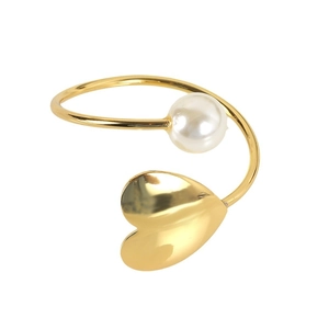 Elegant gold-plated open heart and pearl napkin ring for Valentine's table decor