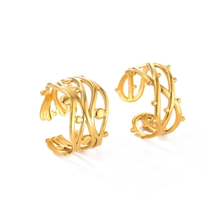 Thorn branch style gold titanium steel ring with layered openwork and polished beads