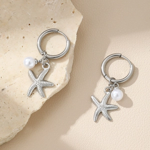 Silver starfish pearl drop earrings made of stainless steel with geometric tassel design