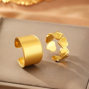 Minimalist 18k gold plated stainless steel textured band and heart shape open rings