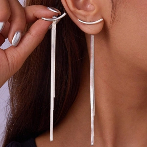 Lange Quastenohrringe Edelstahl Schlangenkette Geometrischer Bogen Minimalistischer Industriestil Schmuck Für Damen