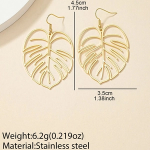 Elegante goldene Monstera-Blatt-Ohrhänger für Damen mit 4,5 cm Tropfenlänge