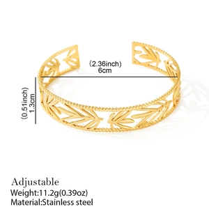 Verstellbarer goldener Edelstahl-Armreif mit ausgehöhltem Blattmuster-Design