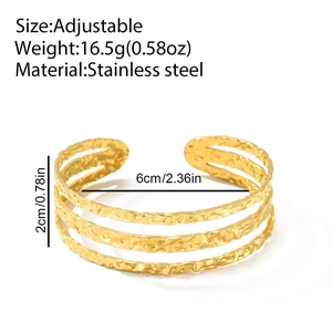 Bracelet manchette ajustable en acier inoxydable doré à trois couches avec fini martelé