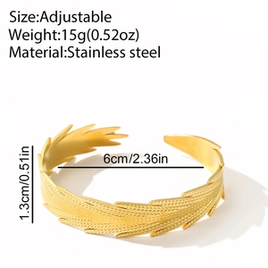 Bracciale rigido regolabile in acciaio inossidabile placcato oro 18K con motivo a spiga