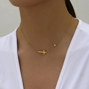 Cross Necklace Stainless Steel With Single Zircon Rhinestone Minimalist Dainty Pendant Jewelry For Women