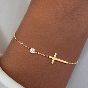 Bracelet Croix Plaqué Or 18K Acier Inoxydable Zirconium Bijoux De Mode Minimalistes Pour Femmes