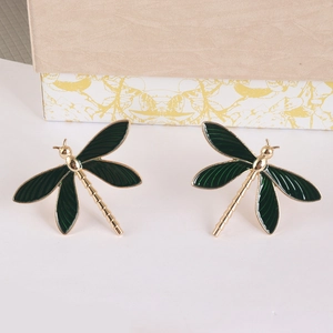Elegante grüne Libelle Serviettenringe mit goldenen Metallflügeln für Tischdeko