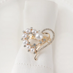 Golden heart napkin ring with pearls and rhinestones for elegant table decoration