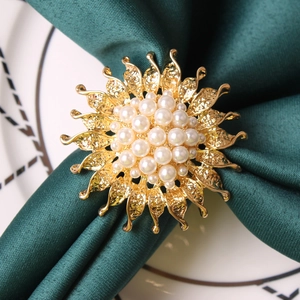 Sunflower Napkin Rings Alloy Floral With Faux Artificial Pearls Banquet Wedding Valentine Table Decoration Luxury