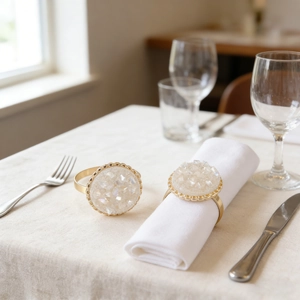 Ronds de Serviette Druzy en Alliage de Zinc Or Cristal Amas Boucle de Serviette pour Mariage Banquet Hôtel Décor de Table Élégant