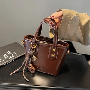 Women Vintage Casual PU Leather Bucket Bag High Gloss Shoulder Crossbody Handbag With Abacus Charm Fashion Daily Tote Bag