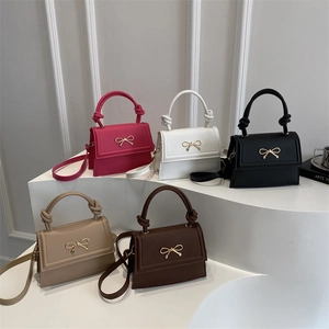 Borsa a Tracolla Elegante da Donna con Fiocco in Pelle PU Manico Annodato Borsa Crossbody Decorazione in Metallo Oro Handbag alla Moda