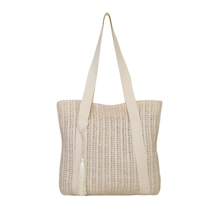 Große beige geflochtene Strohtasche mit Schultergurten und dekorativer Quaste für Damen