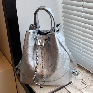 Women Quilted Bucket Backpack PU Leather Chain Drawstring Large Capacity Korean Fashion Modern Daypack