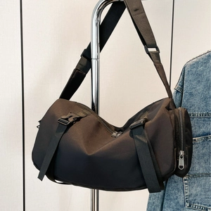Sac Bandoulière Cylindrique Sacoche Nylon Oxford Grande Capacité Multi-Poches Bandoulière Réglable Boucle Fitness Voyage