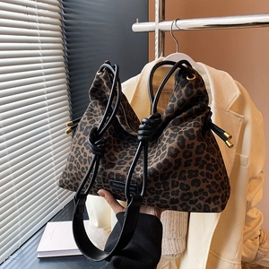 Fashion leopard print tote bag for women with black rope handles and large capacity