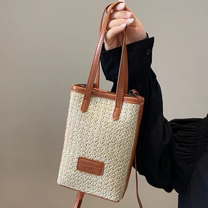 Sac à Épaule en Paille Tissée pour Femmes Petit Sac Carré Urbain Simple pour Téléphone Portable Sac Bandoulière Décontracté Sac de Plage de Vacances