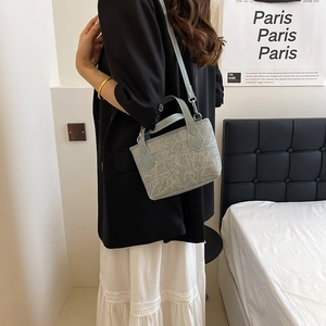Sac seau bleu clair minimaliste à motifs pour femmes, sac fourre-tout porté croisé chic