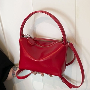 Women Fashion PU Leather Underarm Bag Metallic Silver Red Black White Minimalist Handbag With Detachable Shoulder Strap Korean Style Commuter Crossbody Bag