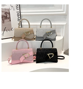 Collection of sequined fashion handbags in four colors with elegant D-ring metal buckles