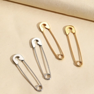 Lot de boucles d'oreilles épingle à nourrice en acier poli doré et argenté élégant