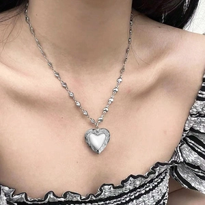 Collier Médaillon Coeur Pour Femme Acier Inoxydable Chaîne À Maillons En Forme De Coeur Pendentif Photo Rétro Bijoux