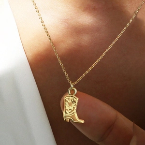 Western Cowboy Boot Pendant Necklace Stainless Steel Retro Star Engraved Clavicle Chain For Women Men