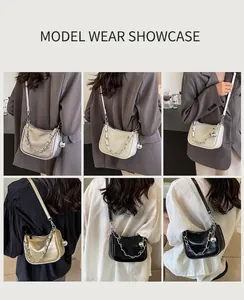 Six vues d'un sac bandoulière en similicuir crocodile avec chaîne argentée chic